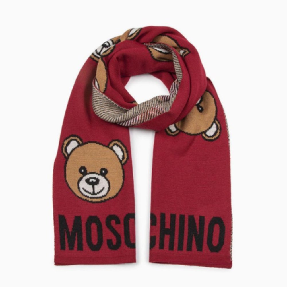 MOSCHINO